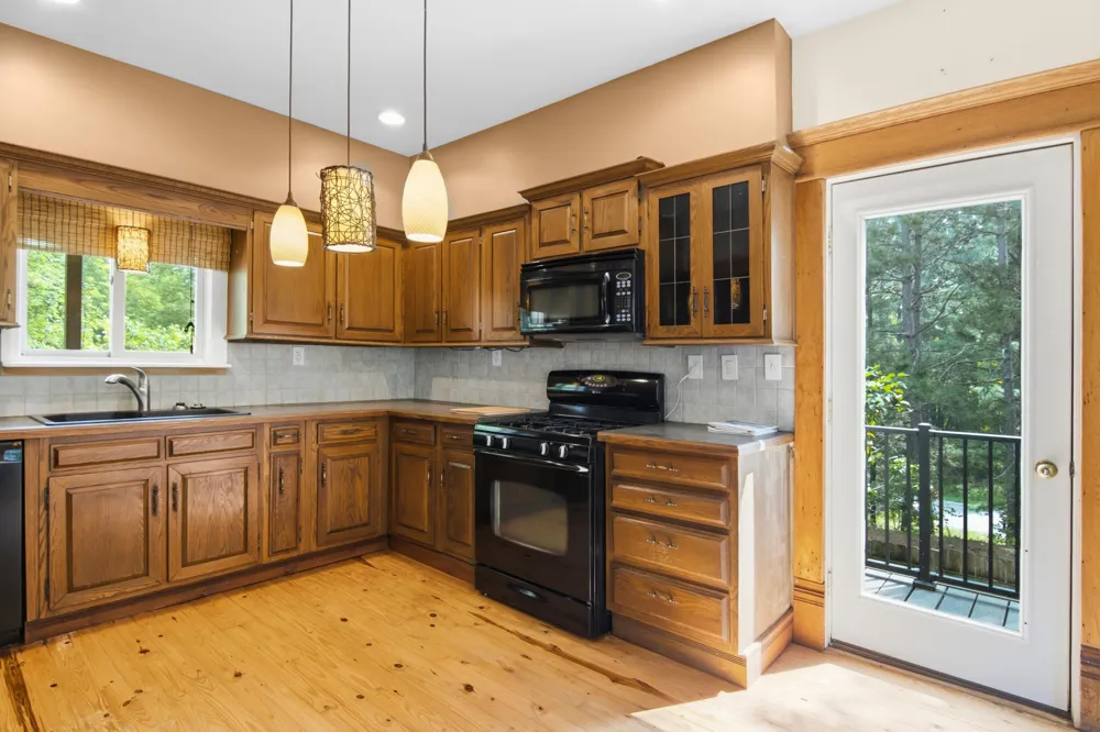 7651 Timberwoods Drive Elmwood Charter Township, MI 49684