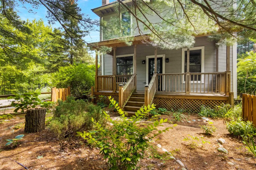7651 Timberwoods Drive Elmwood Charter Township, MI 49684