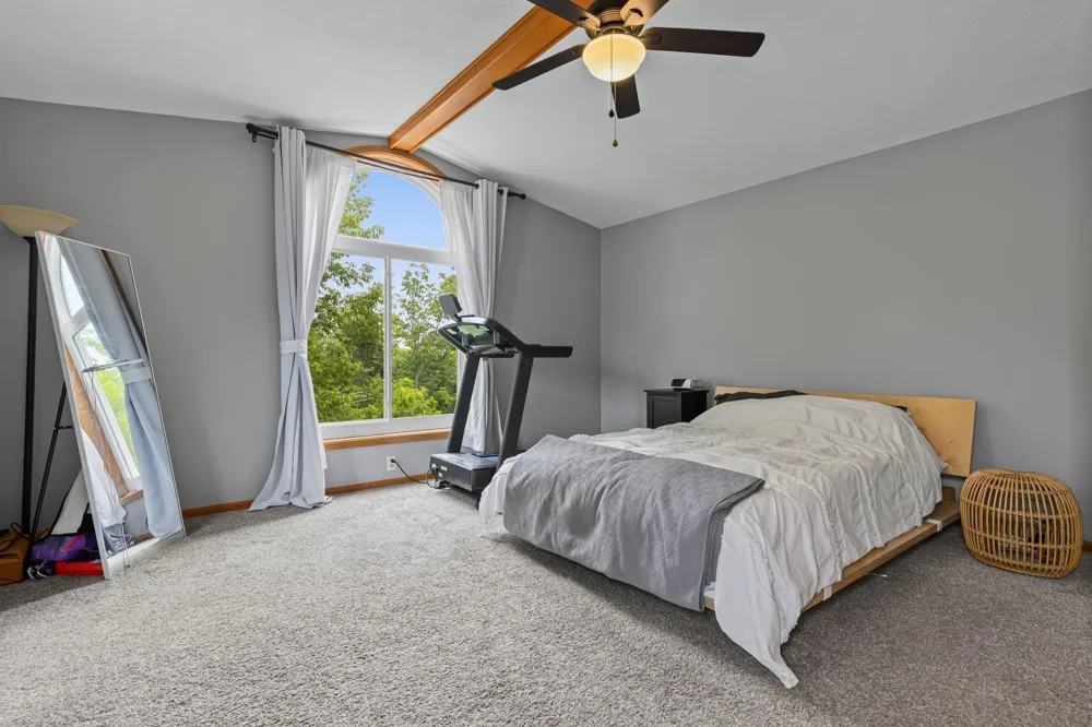 5410 Riverlook Drive NE Plainfield Charter Township, MI 49321