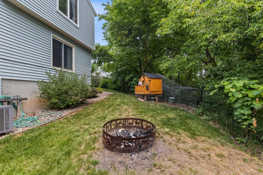 5410 Riverlook Drive NE Plainfield Charter Township, MI 49321