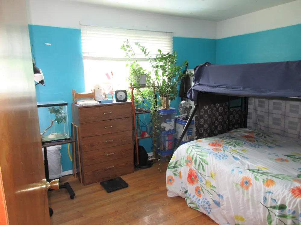 175 Clinton River Drive Mt Clemens City, MI 48043