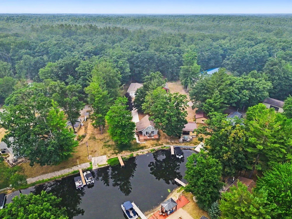 11815 Shore Drive Garfield Township, MI 48632