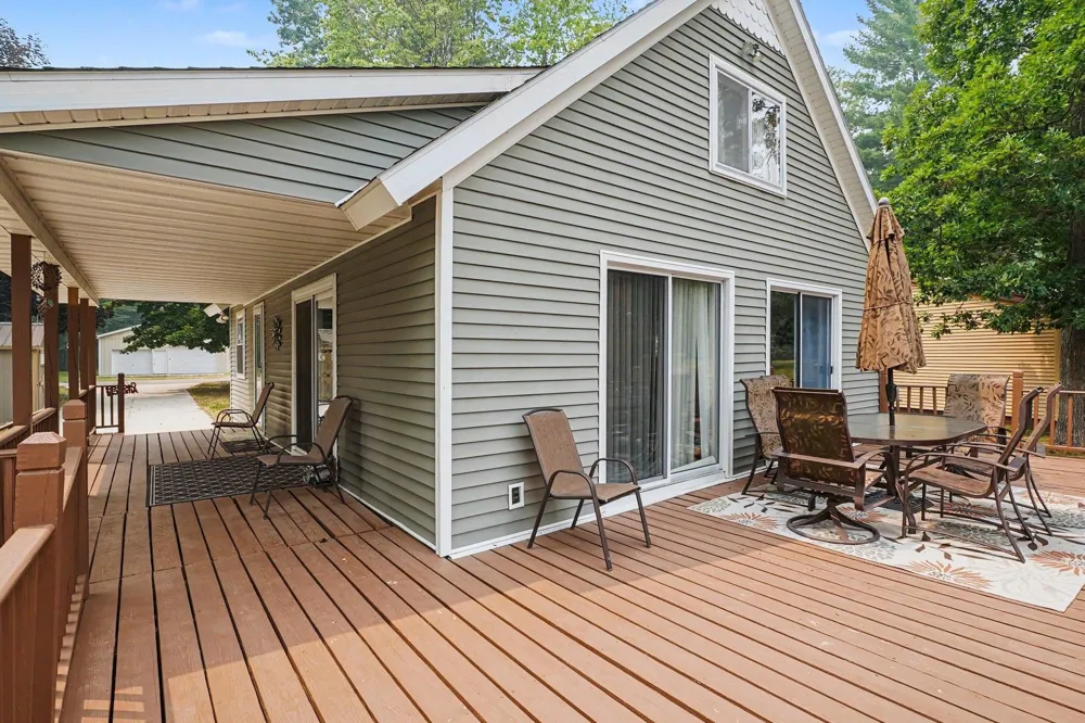 11815 Shore Drive Garfield Township, MI 48632