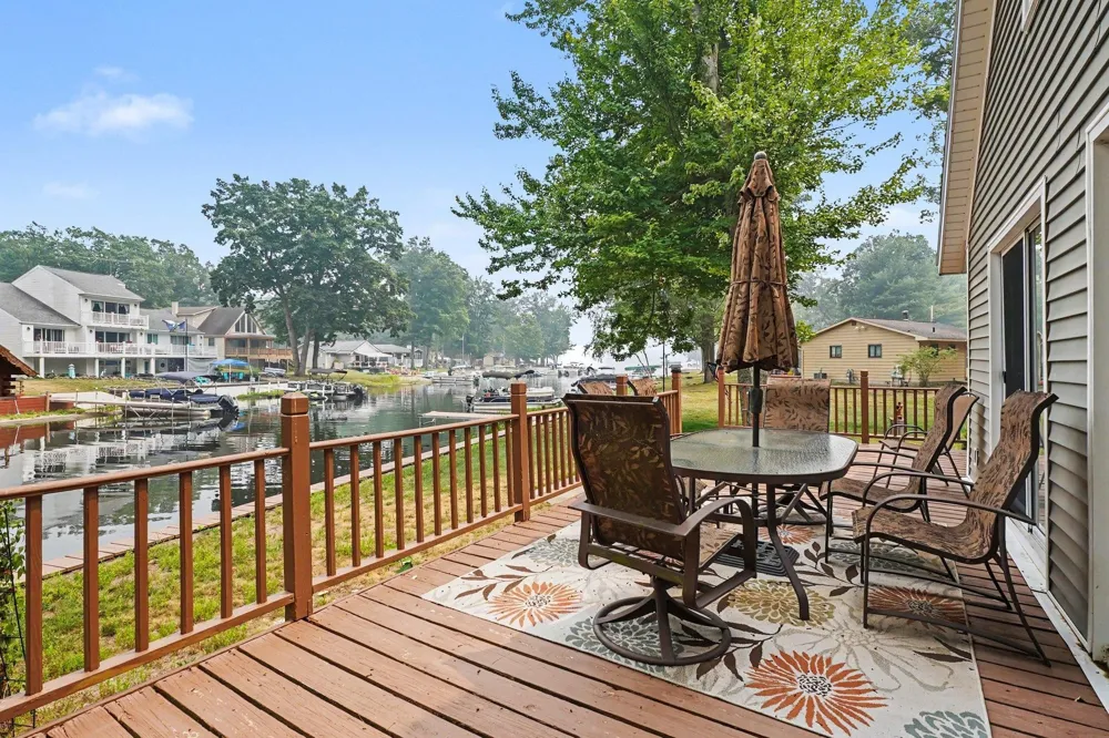 11815 Shore Drive Garfield Township, MI 48632