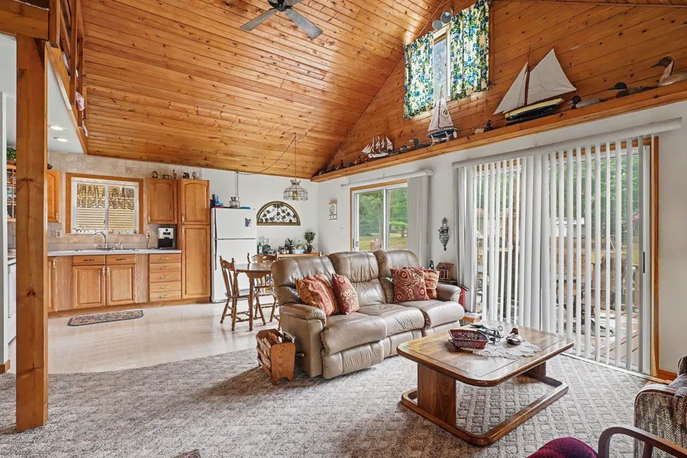 11815 Shore Drive Garfield Township, MI 48632