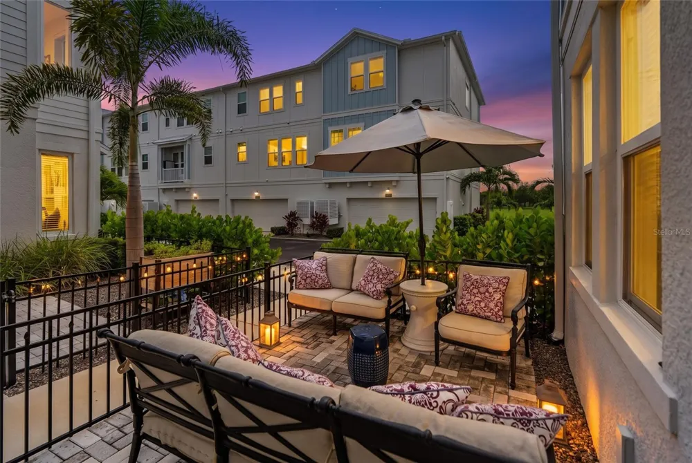 2501 BOONE COURT Sarasota, FL 34237