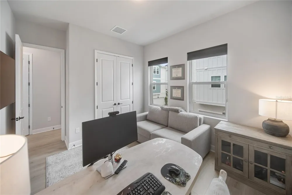 2501 BOONE COURT Sarasota, FL 34237