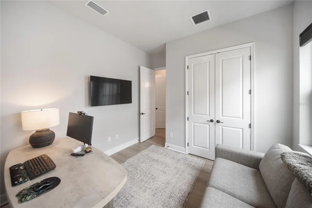 2501 BOONE COURT Sarasota, FL 34237