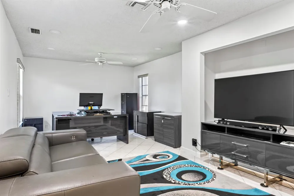 12020 NW 2nd Drive Coral Springs, FL 33071