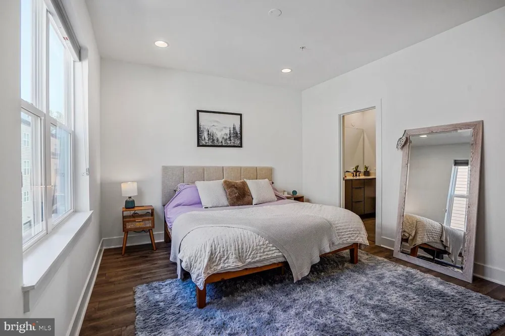 3509 SUTTON HEIGHTS CIRCLE Fairfax, VA 22031