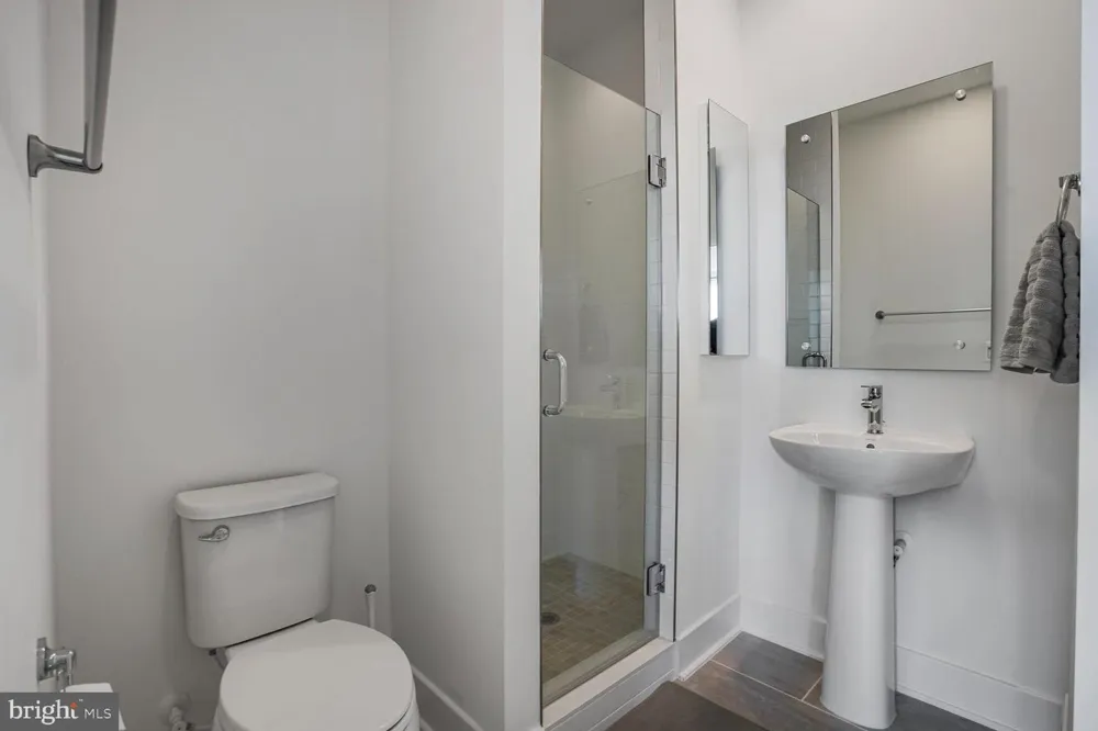 3509 SUTTON HEIGHTS CIRCLE Fairfax, VA 22031