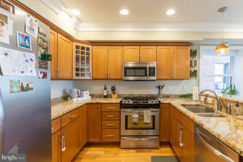 5511 COLORADO AVENUE NW #402