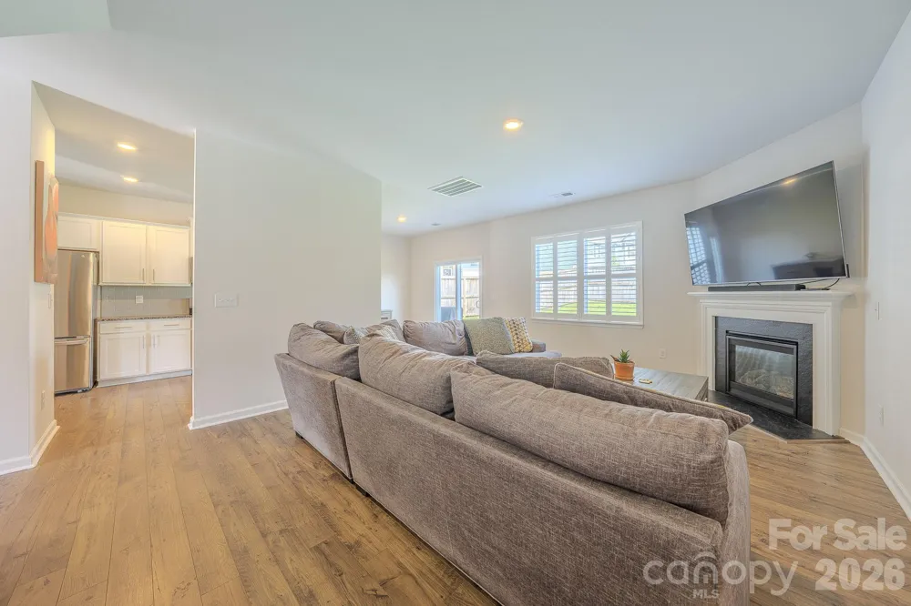 355 Tavernier Lane Candler, NC 28715
