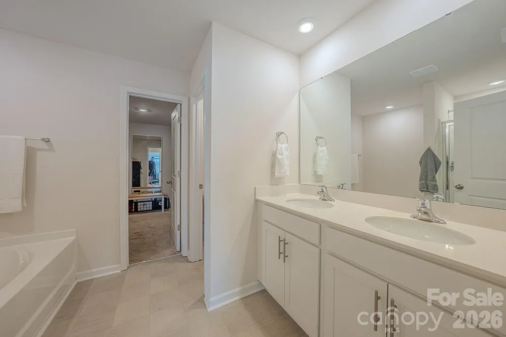 355 Tavernier Lane Candler, NC 28715