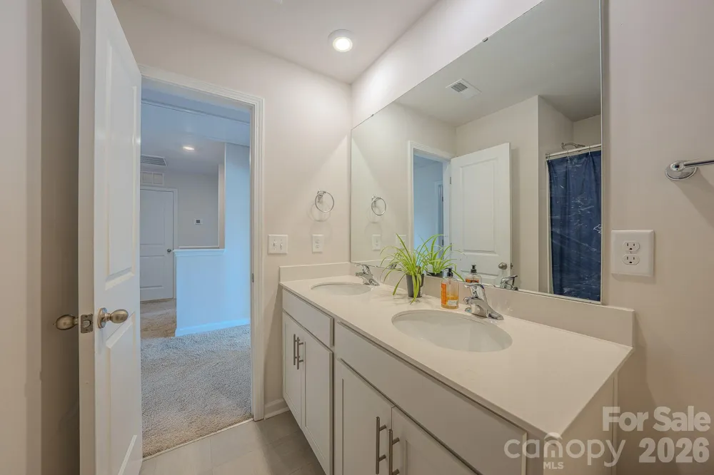 355 Tavernier Lane Candler, NC 28715
