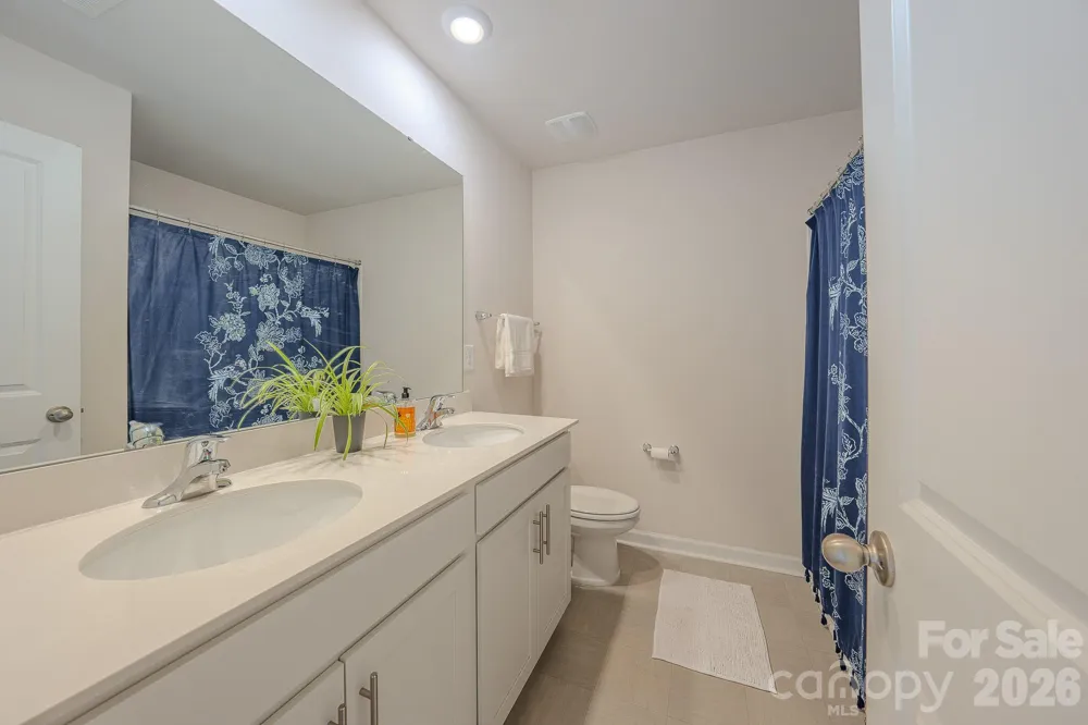 355 Tavernier Lane Candler, NC 28715