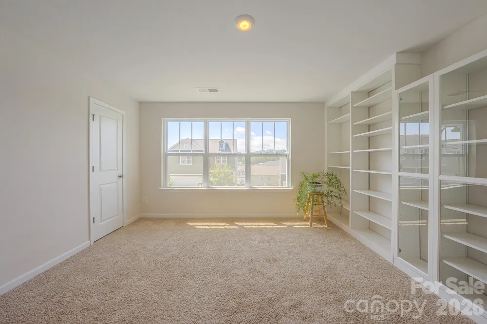 355 Tavernier Lane Candler, NC 28715