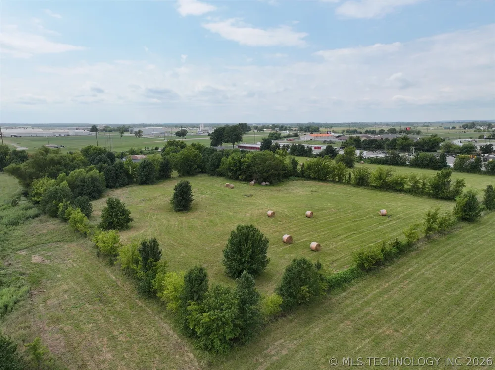 4258 W 530 ROAD Pryor, OK 74361