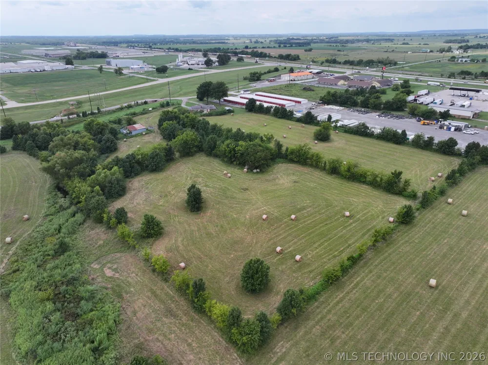 4258 W 530 ROAD Pryor, OK 74361