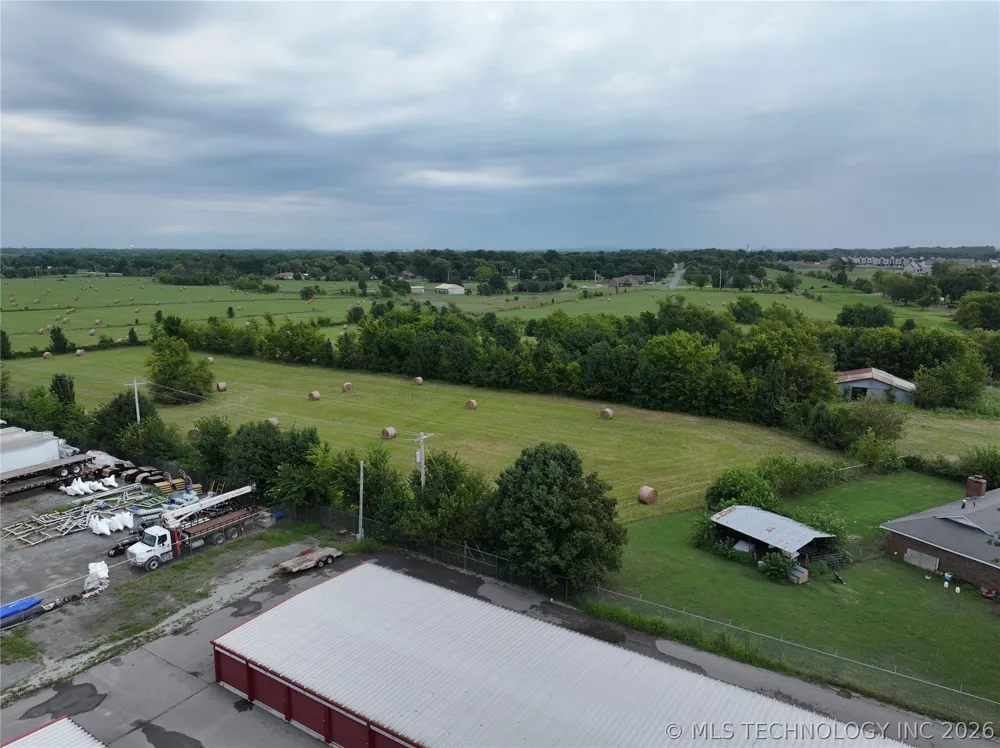 4258 W 530 ROAD Pryor, OK 74361
