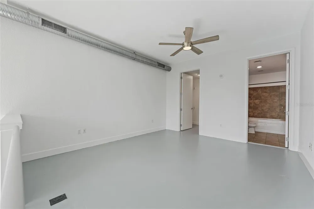 150 E ROBINSON STREET #1415 Orlando, FL 32801