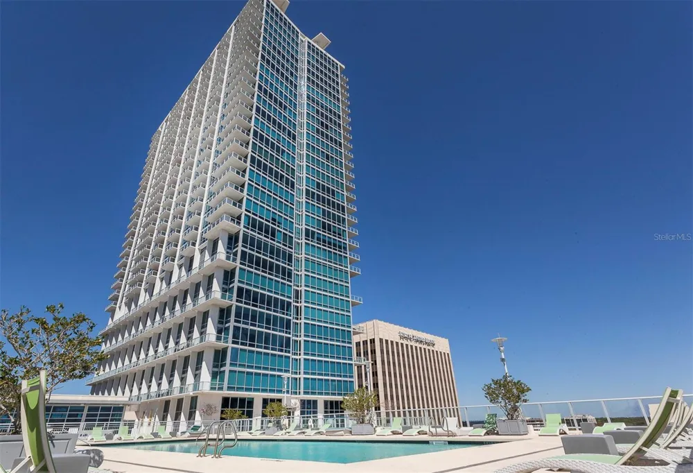 150 E ROBINSON STREET #1415 Orlando, FL 32801