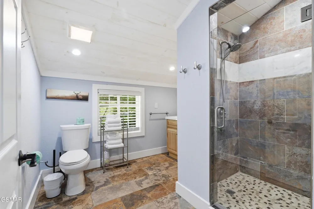 760 Boone Acres Lane Pigeon Forge, TN 37863