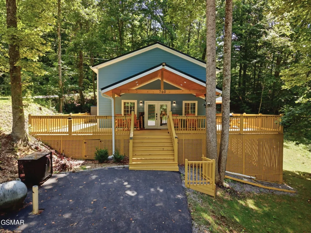 760 Boone Acres Lane Pigeon Forge, TN 37863