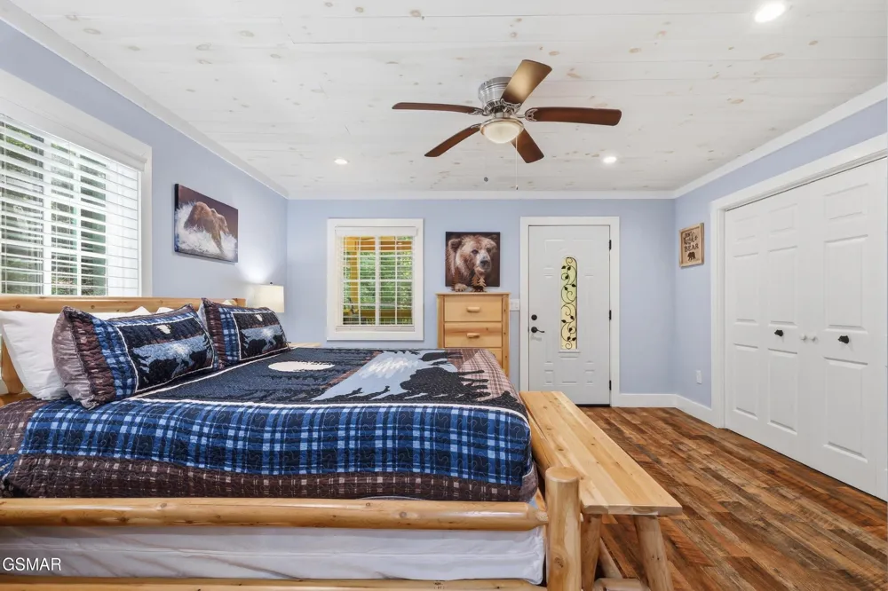 760 Boone Acres Lane Pigeon Forge, TN 37863