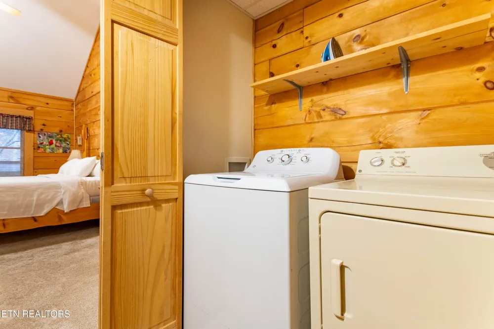 653 Eagles Boulevard Way Pigeon Forge, TN 37863