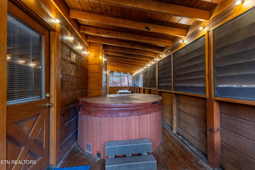 653 Eagles Boulevard Way Pigeon Forge, TN 37863