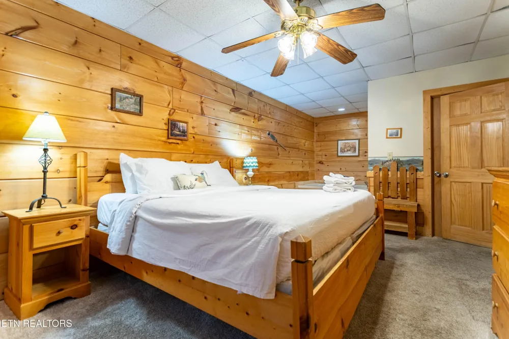 653 Eagles Boulevard Way Pigeon Forge, TN 37863