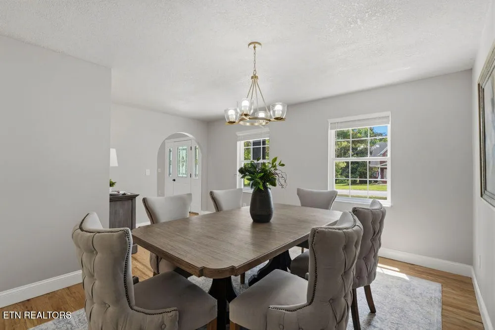 12801 Peach View Drive Knoxville, TN 37922