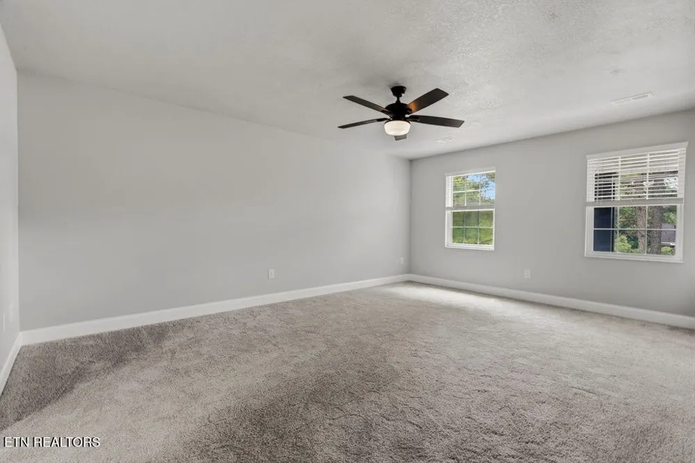 12801 Peach View Drive Knoxville, TN 37922