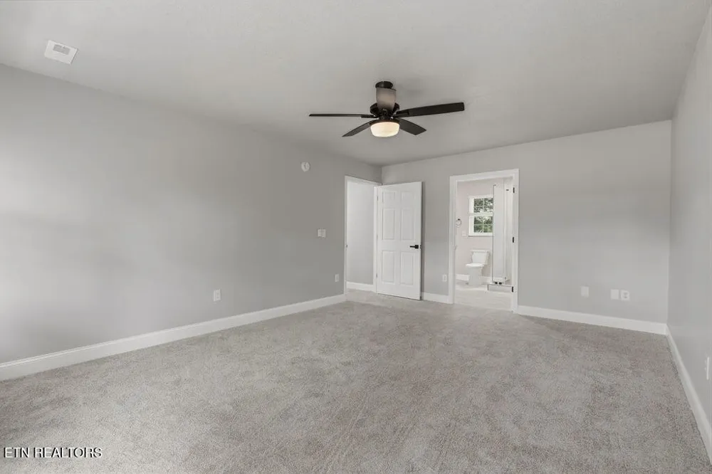 12801 Peach View Drive Knoxville, TN 37922