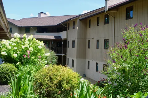 224 Woodland Road #UNIT 103