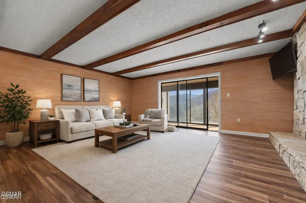 224 Woodland Road #103 Gatlinburg, TN 37738