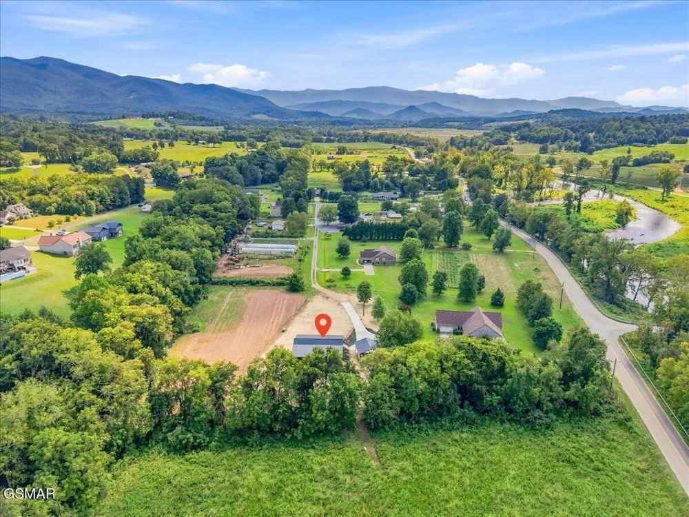 901 Nibor Way Newport, TN 37821