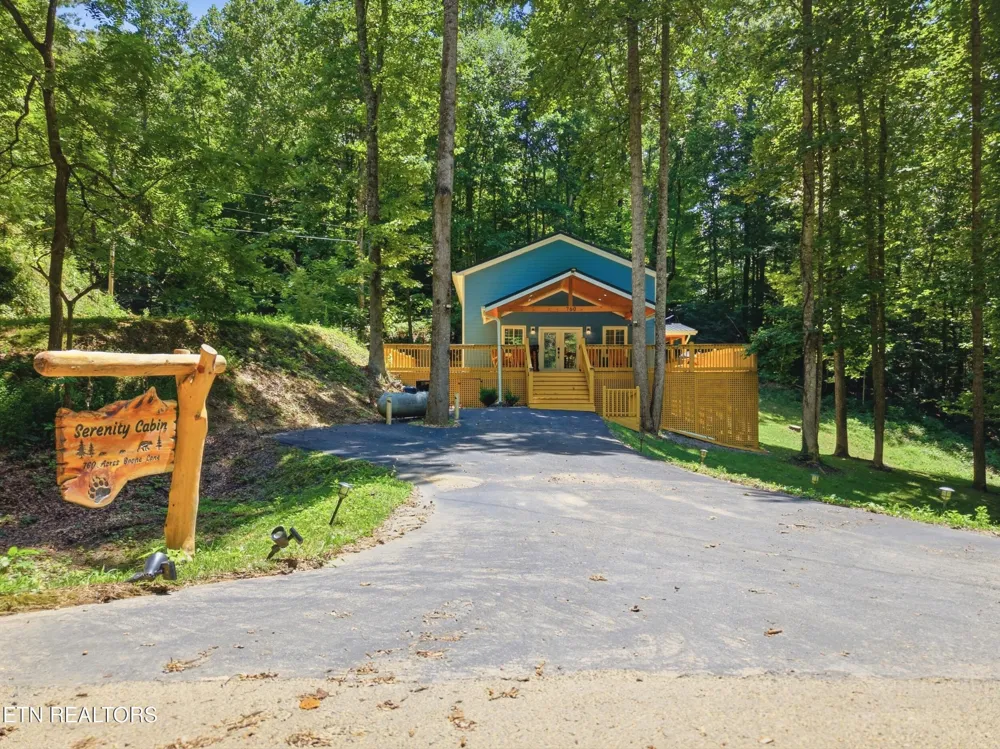 760 Boone Acres Lane Pigeon Forge, TN 37863
