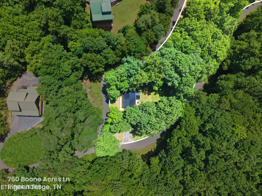 760 Boone Acres Lane Pigeon Forge, TN 37863