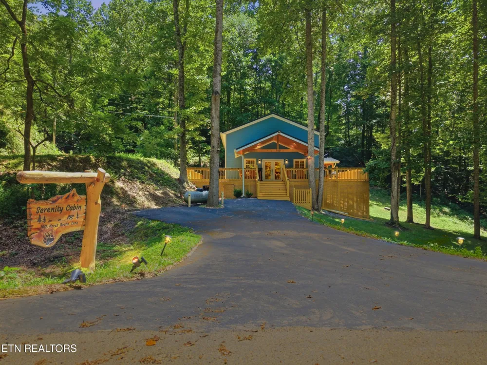 760 Boone Acres Lane Pigeon Forge, TN 37863