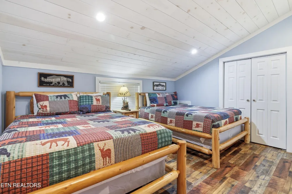760 Boone Acres Lane Pigeon Forge, TN 37863