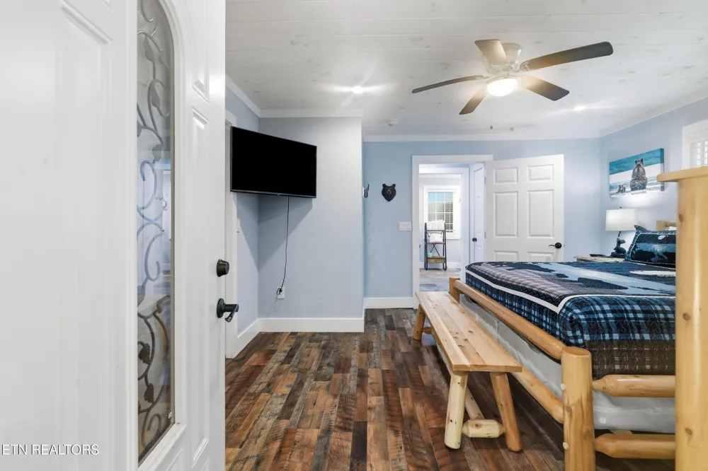 760 Boone Acres Lane Pigeon Forge, TN 37863