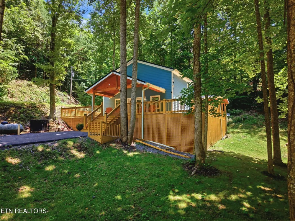 760 Boone Acres Lane Pigeon Forge, TN 37863