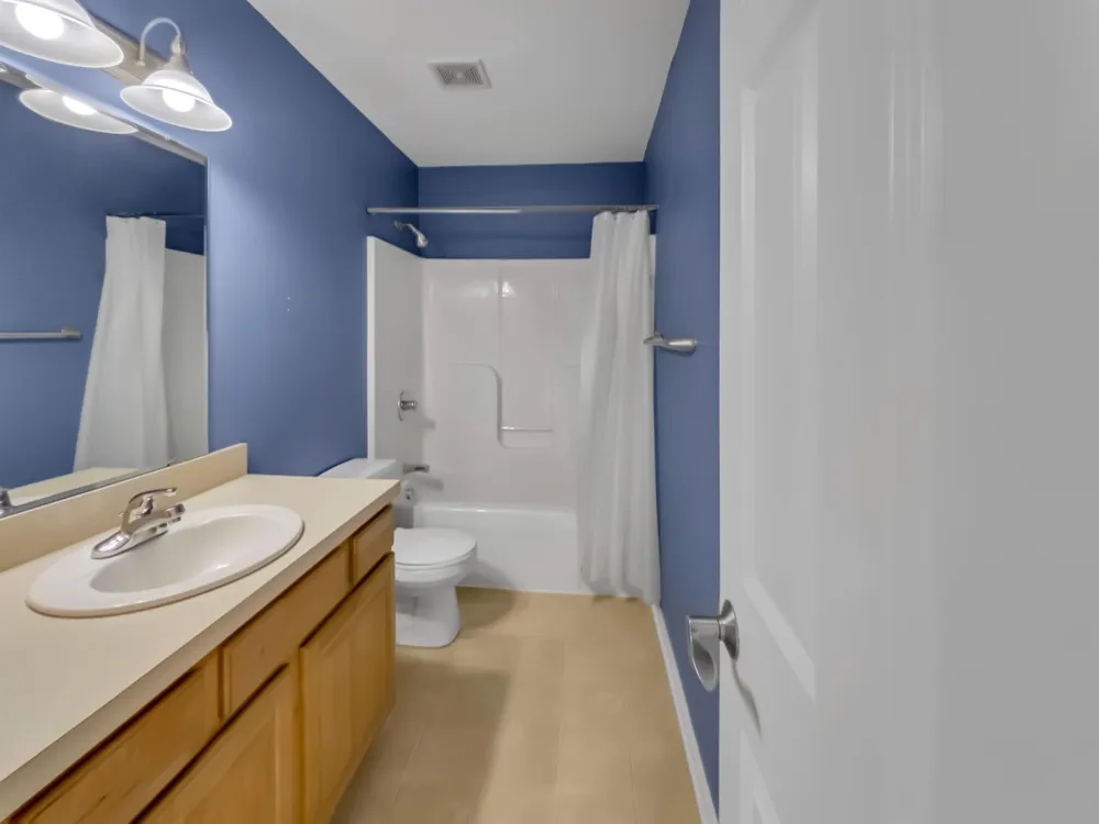 8450 Center Park Drive SW #11 Byron Center, MI 49315