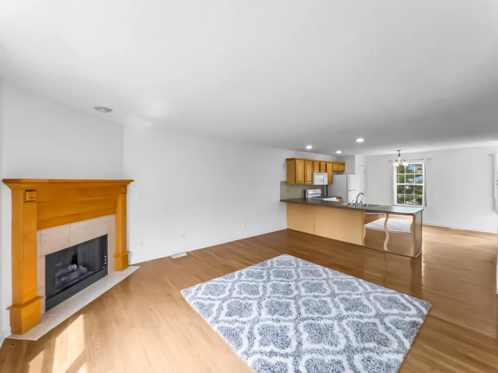 8450 Center Park Drive SW #11 Byron Center, MI 49315