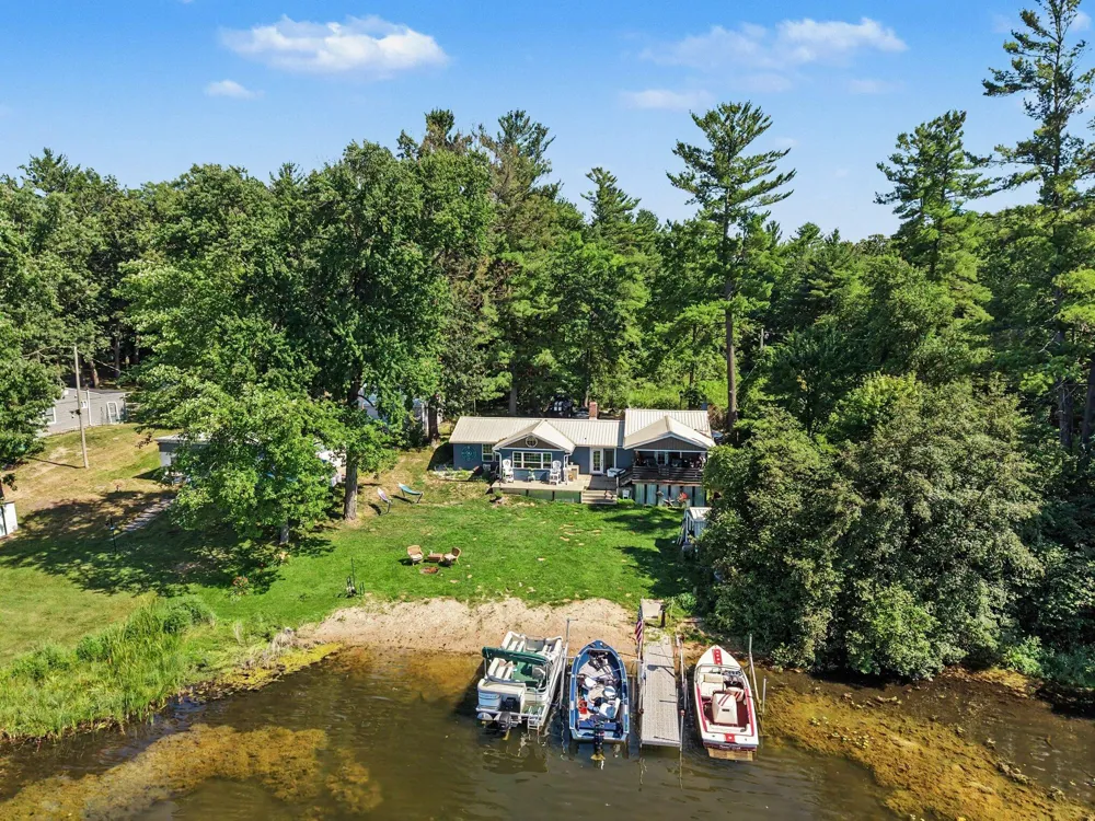 13311 Sandyside Drive Gowen, MI 49326
