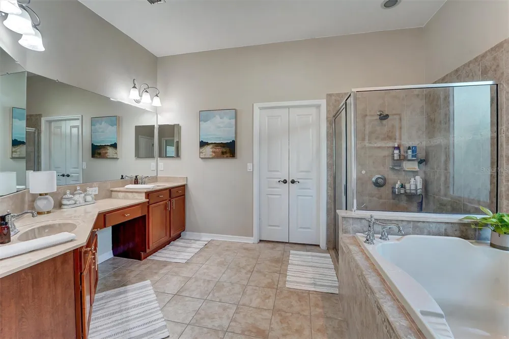 7136 DERWENT GLEN CIRCLE Land O Lakes, FL 34637