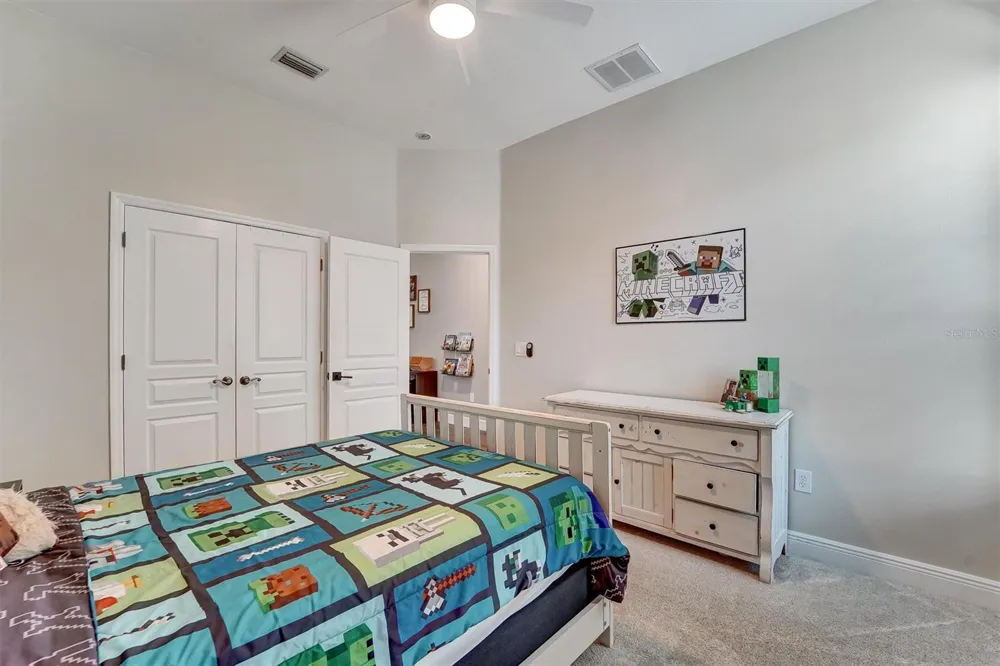 7136 DERWENT GLEN CIRCLE Land O Lakes, FL 34637