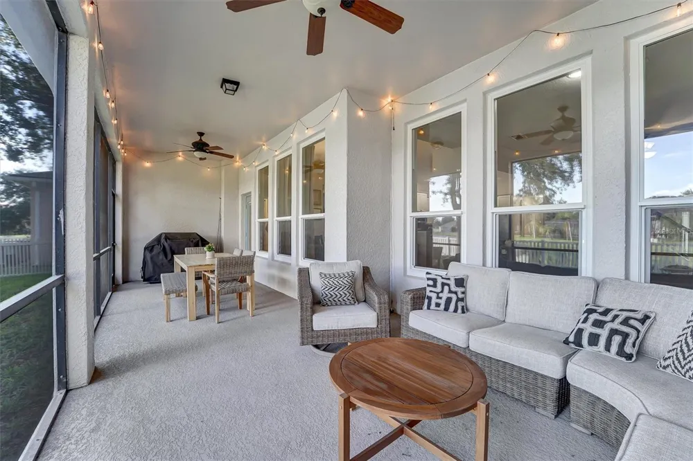 7136 DERWENT GLEN CIRCLE Land O Lakes, FL 34637
